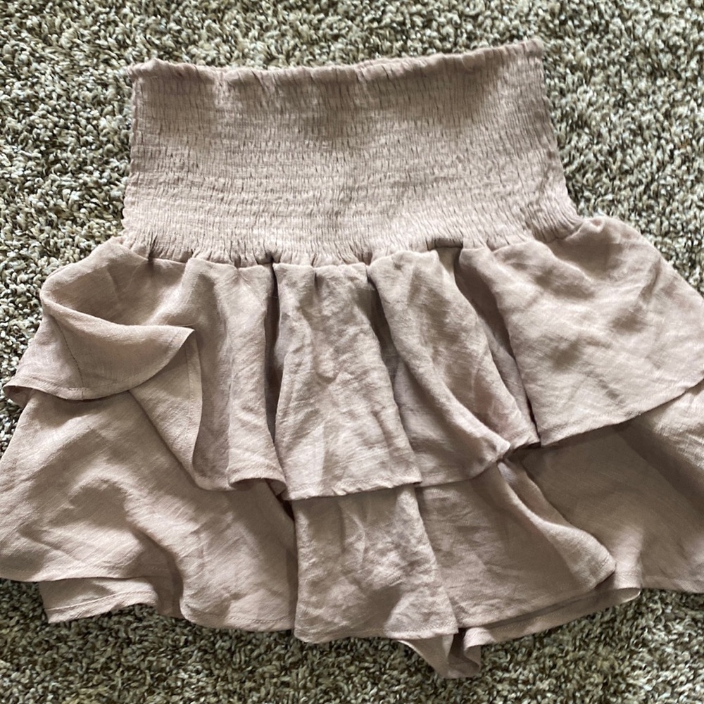 Ruffle skirt